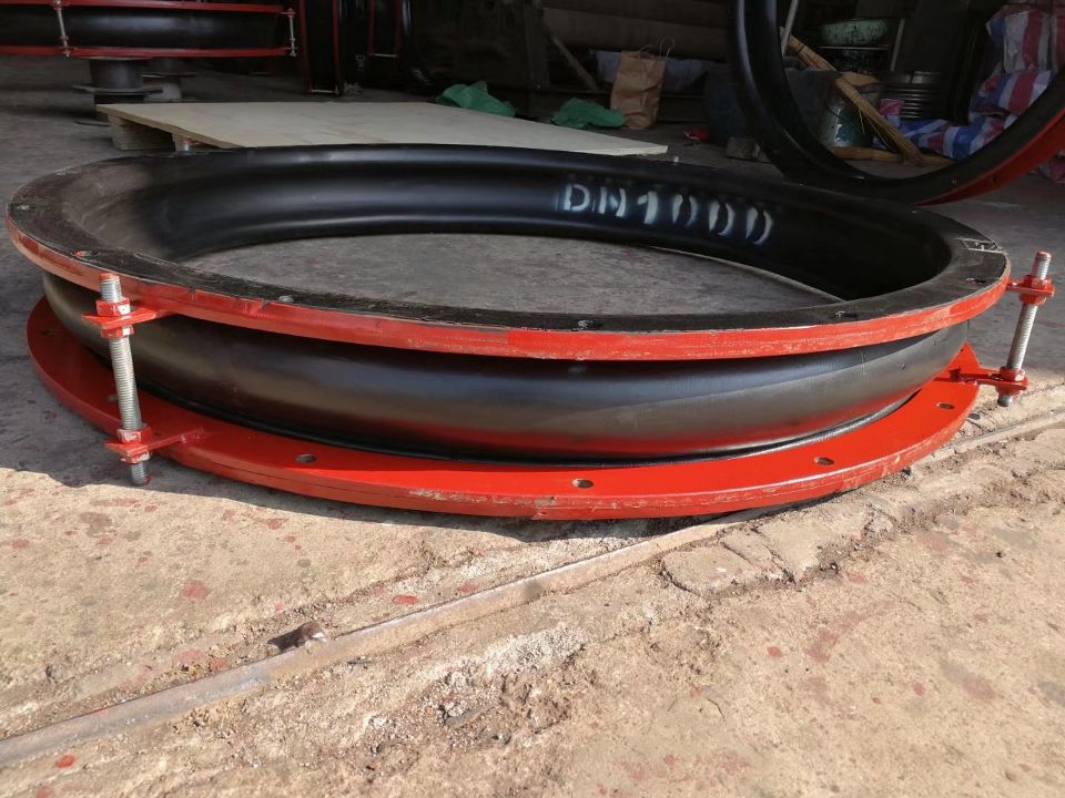 5  圓形單波橡膠補償器.jpg